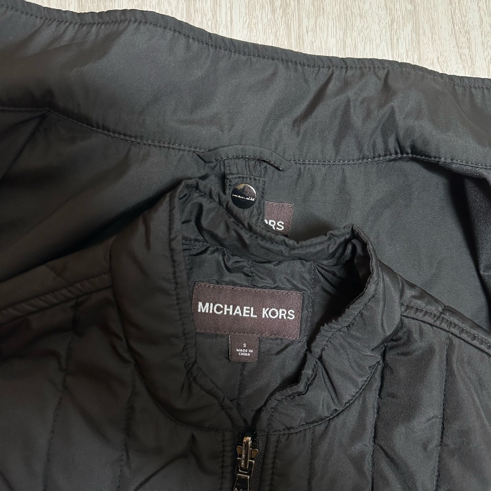 Michael Kors Men's 3 in 1 Black Lightweight Jacket - Picture 9 of 13